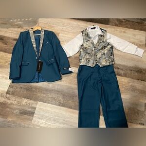 Boys 3 Piece Suit